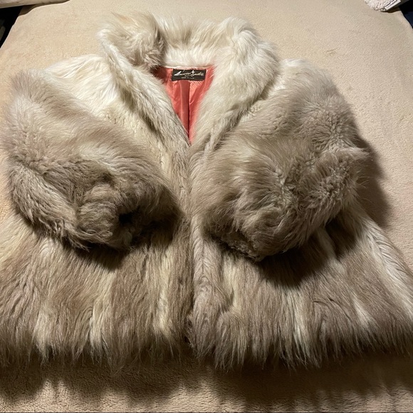 American Signature Faux Fur Jacket - Picture 3 of 7